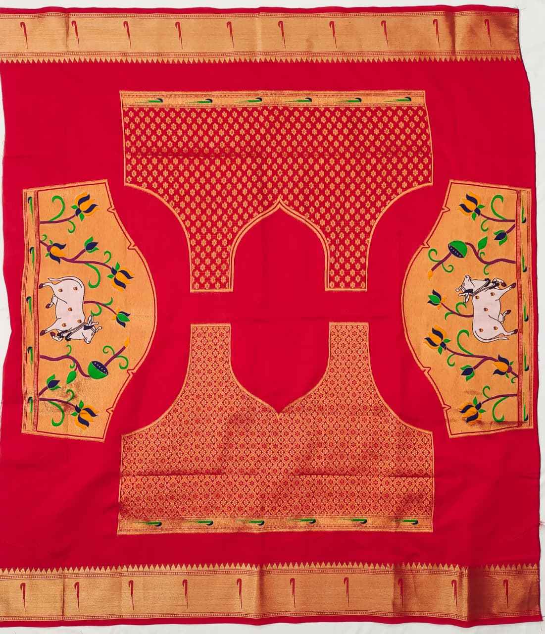 SOFT PICHWAI PAITHANI SILK ZARI WOVEN SAREE AT WHOLESALE PRICE