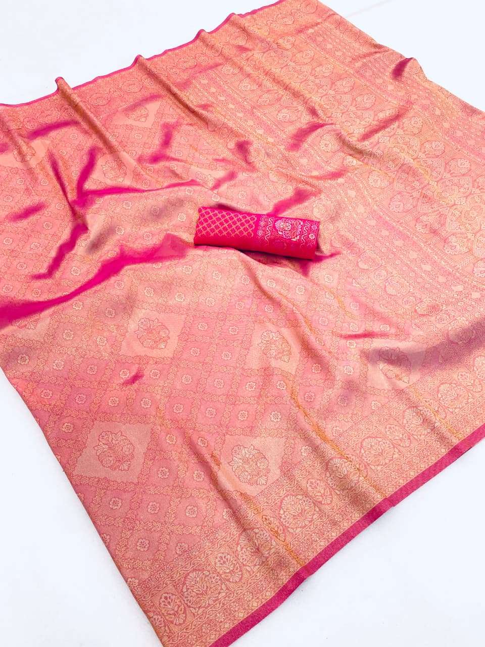 PREMIUM KANJIVARAM SILK ELEGANT ZARI WOVEN SAREE AT WHOLESALE PRICE