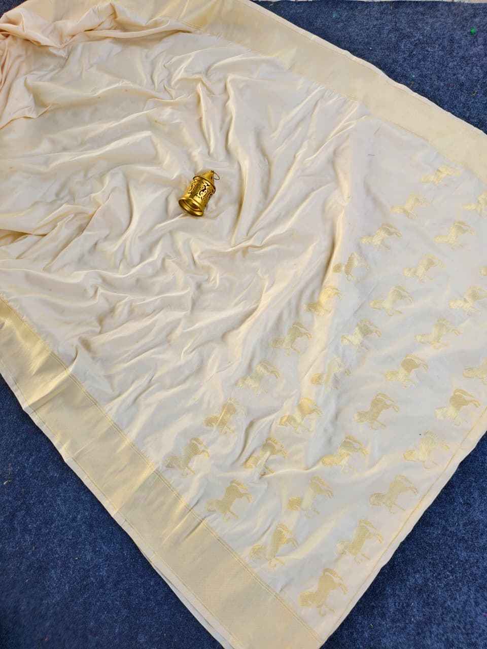 PREMIUM SILK TRADITIONAL ZARI WEAVING SAREE AT WHOLESALE PRICE