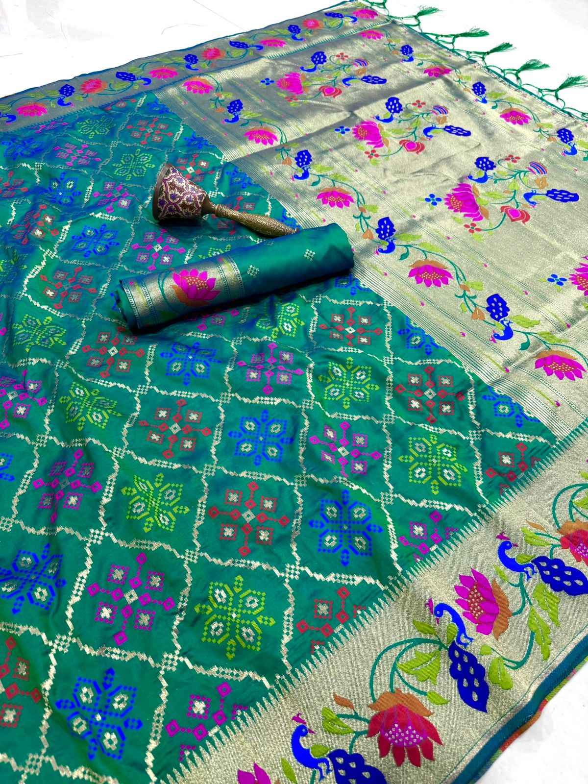 PURE SOFT KANCHIVRAM PATOLA PAITHANI SILK ZARI WEAVING SAREE AT WHOLESALE PRICE