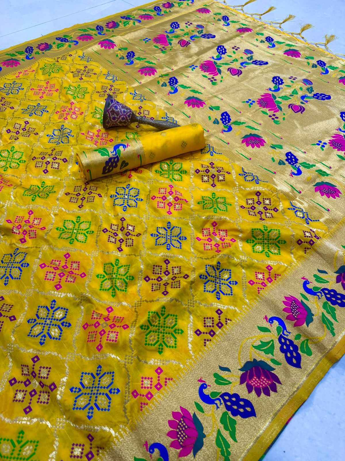 PURE SOFT KANCHIVRAM PATOLA PAITHANI SILK ZARI WEAVING SAREE AT WHOLESALE PRICE