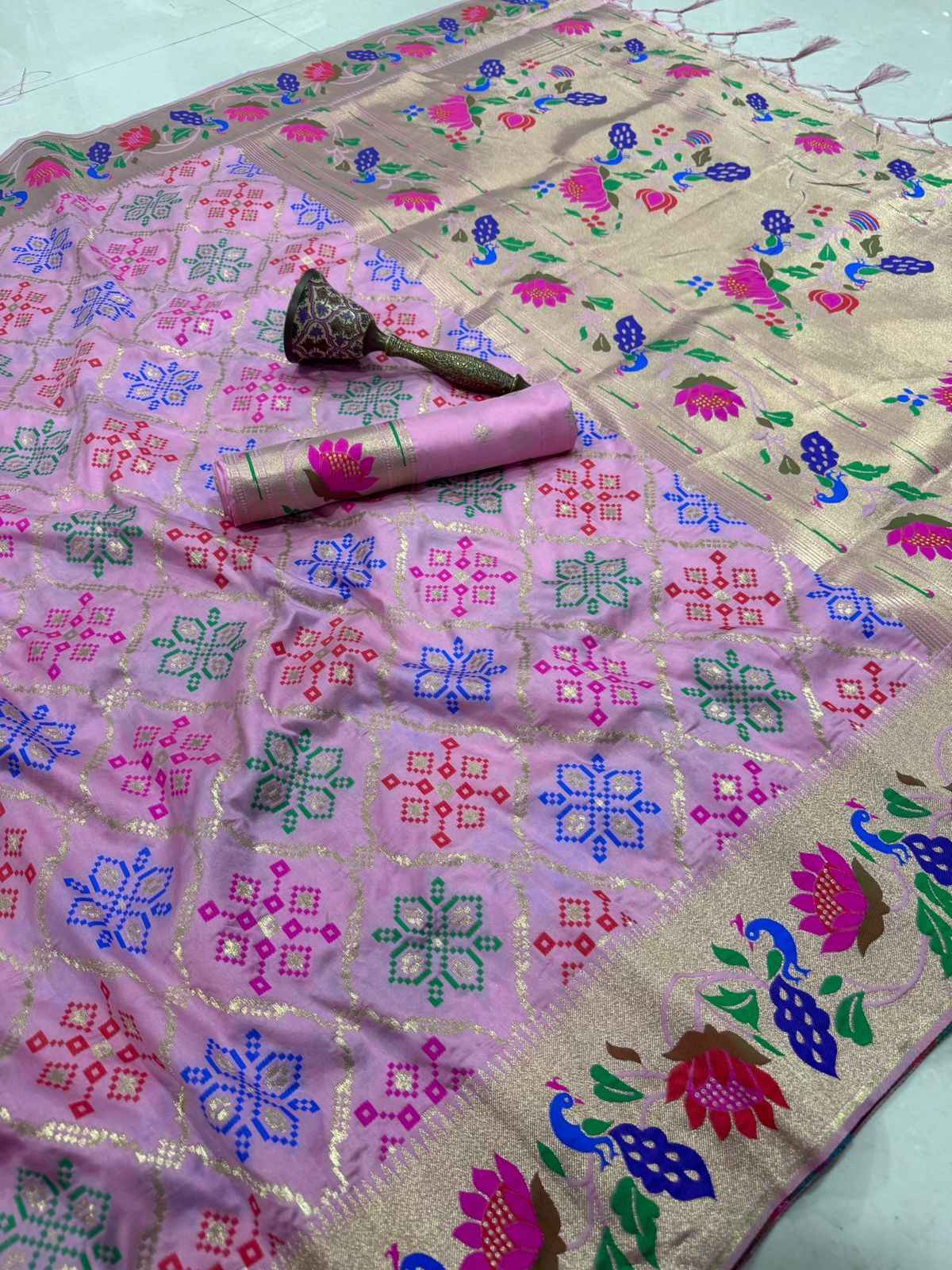 PURE SOFT KANCHIVRAM PATOLA PAITHANI SILK ZARI WEAVING SAREE AT WHOLESALE PRICE