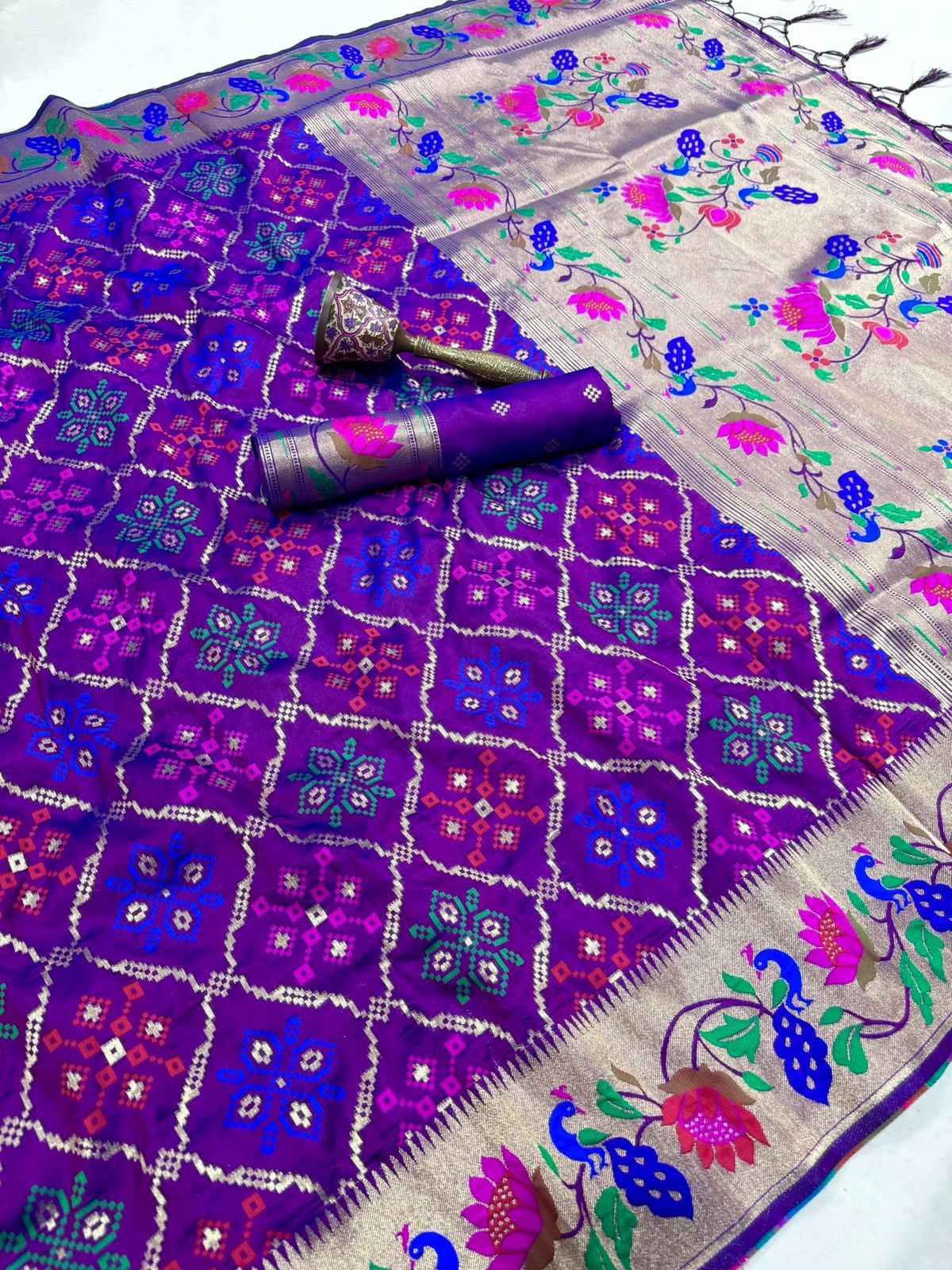 PURE SOFT KANCHIVRAM PATOLA PAITHANI SILK ZARI WEAVING SAREE AT WHOLESALE PRICE