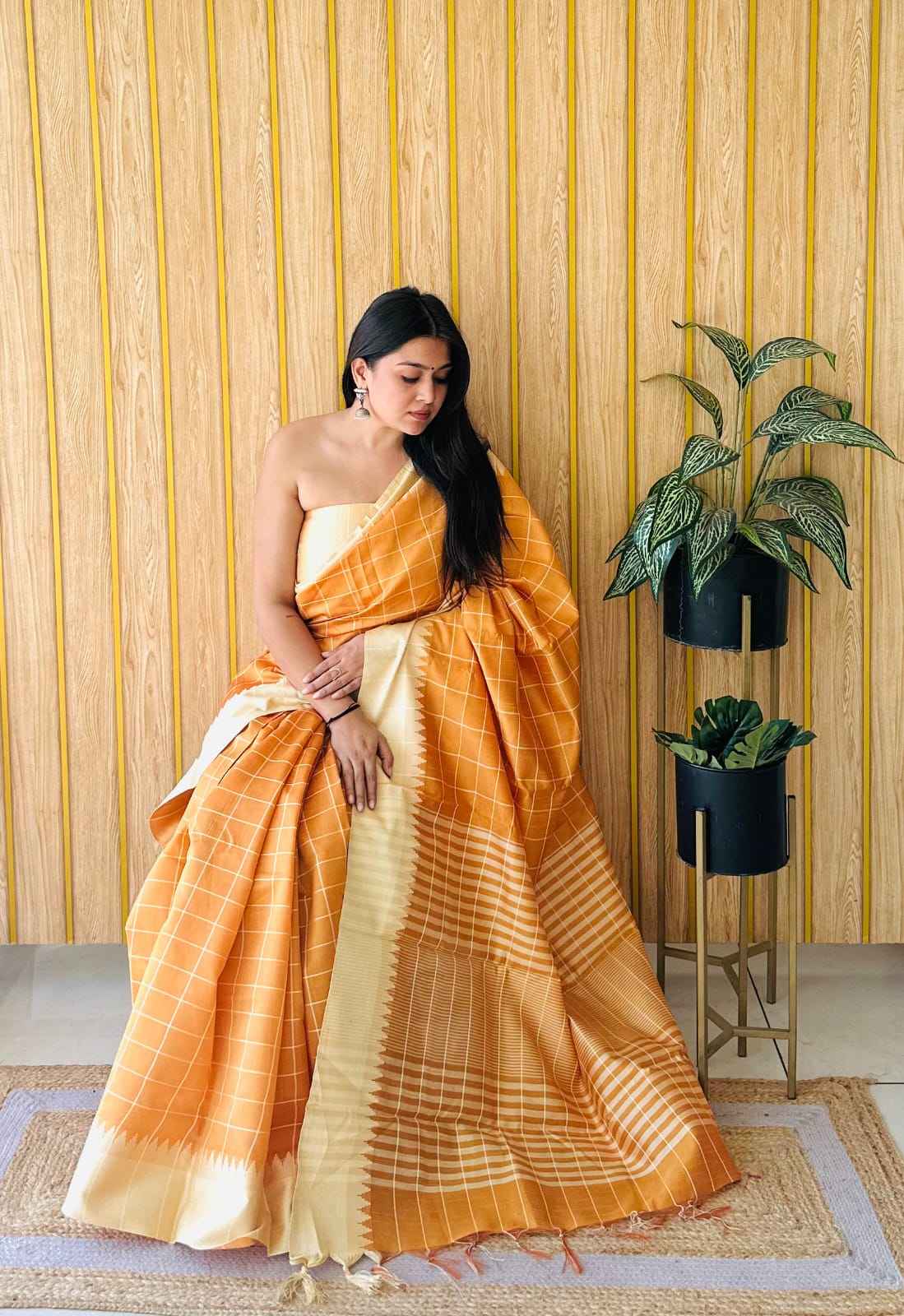 RAW SILK TEMPLE WEAVING BORDER SAREE AT WHOLESALE PRICE