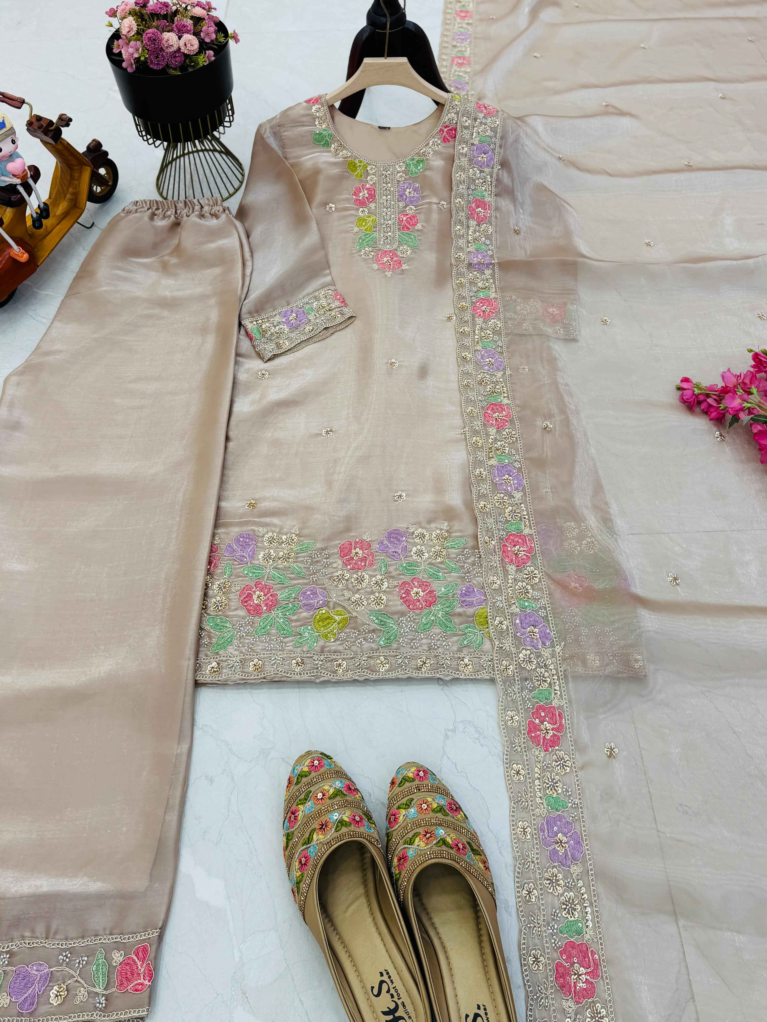 DESIGNER PARTYWEAR JIMI CHO BEADS EMBROIDERY WORK READYMADE PAKISTANI SUIT AT WHOLESALE PRICE