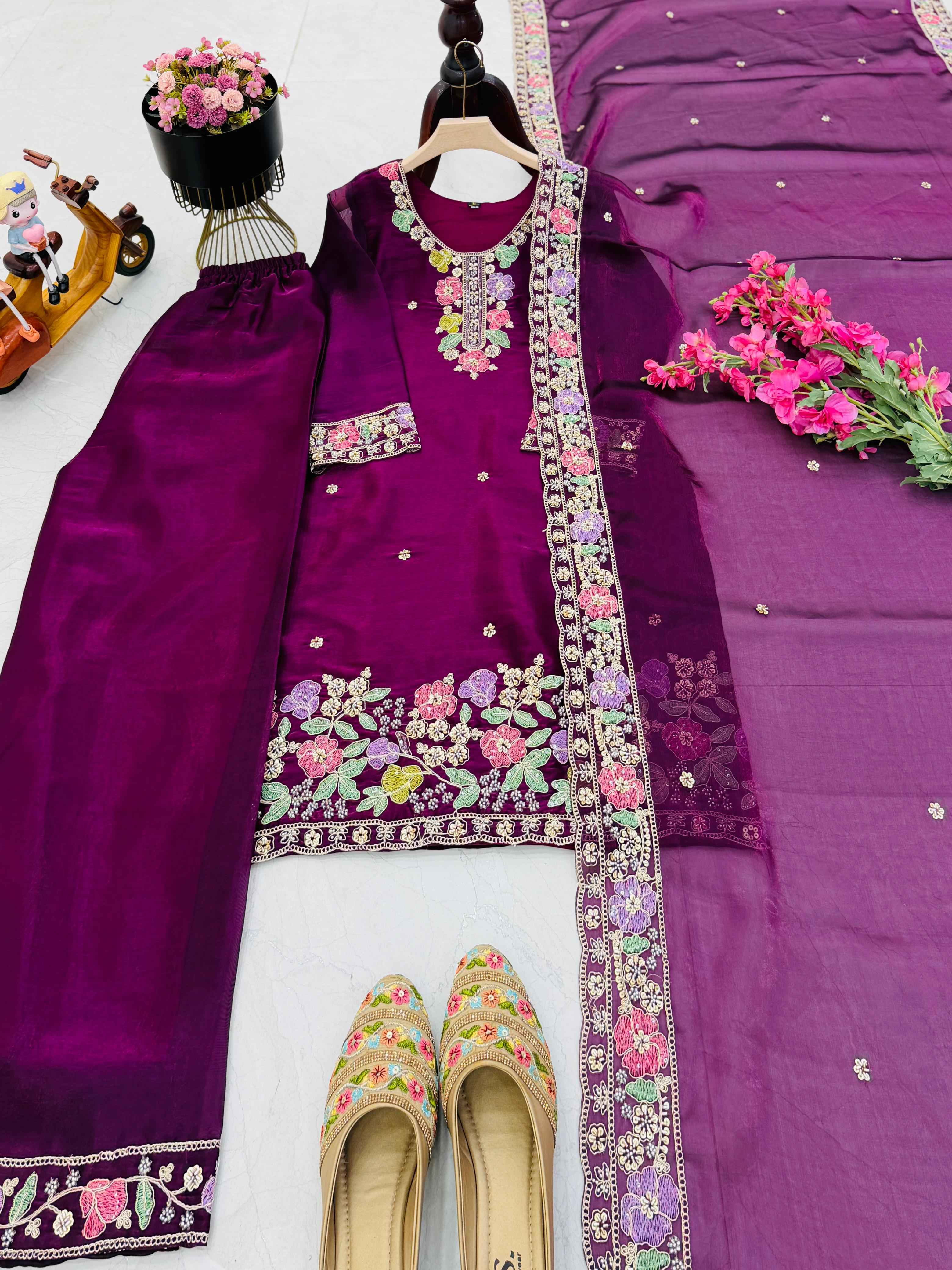 DESIGNER PARTYWEAR JIMI CHO BEADS EMBROIDERY WORK READYMADE PAKISTANI SUIT AT WHOLESALE PRICE