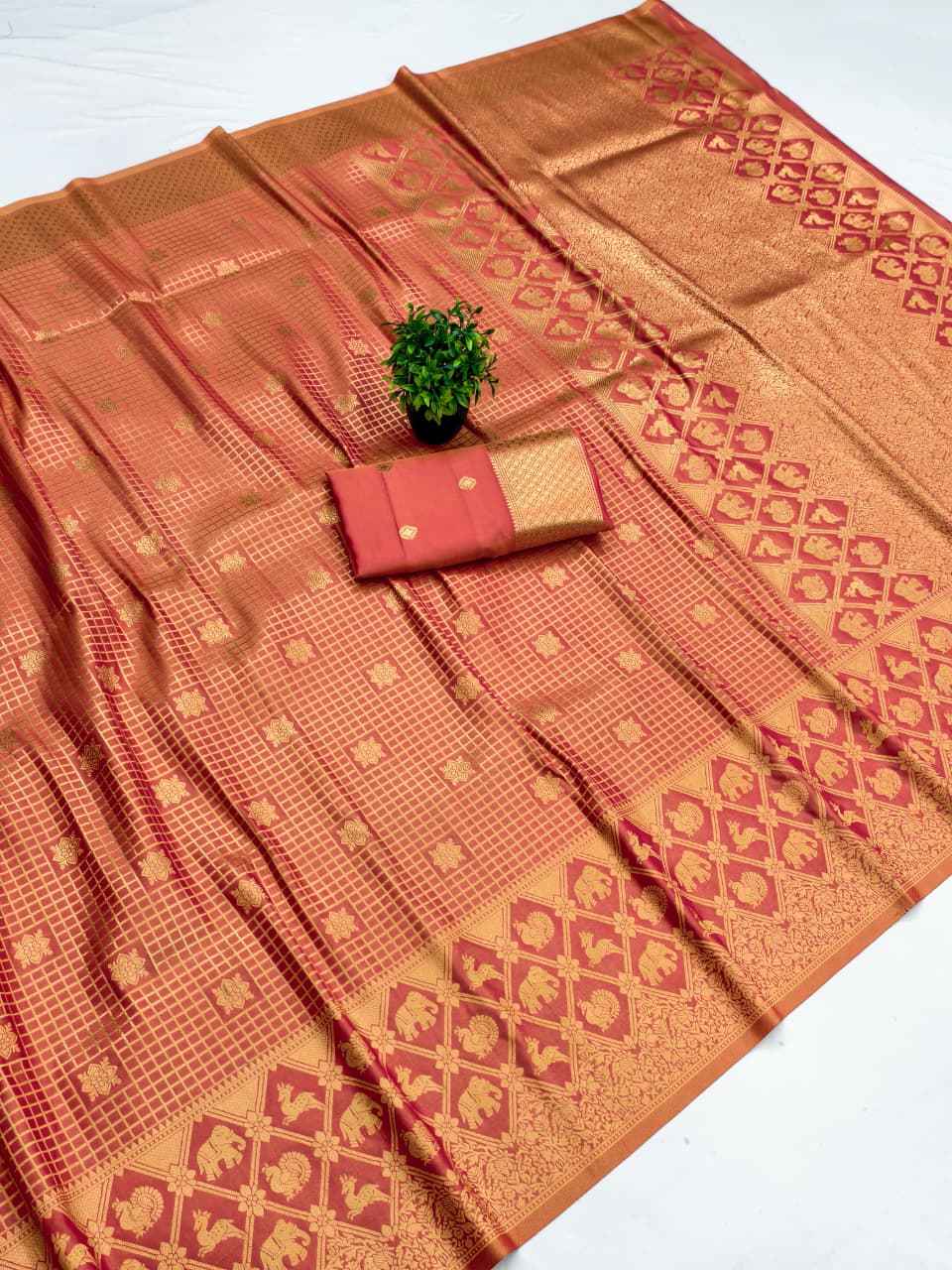 BANARASI SOFT SILK SOUTH PATTU ZARI WEAVING SAREE 