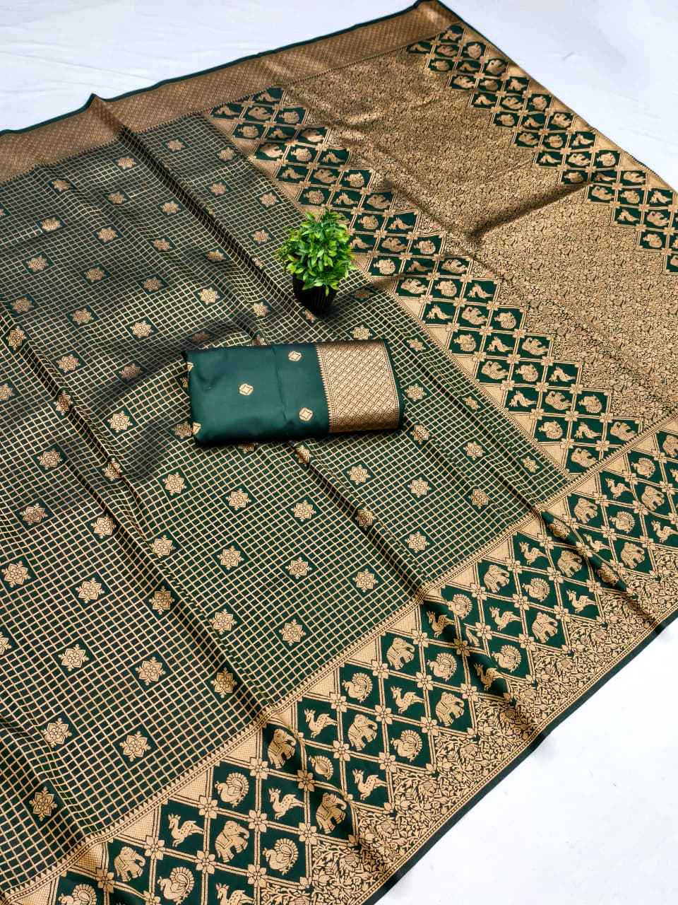 BANARASI SOFT SILK SOUTH PATTU ZARI WEAVING SAREE 