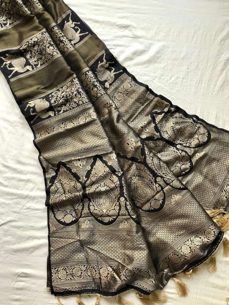DOLA TISSUE KALAMKARI SILK JARI WOOVEN SAREE AT WHOLESALE PRICE