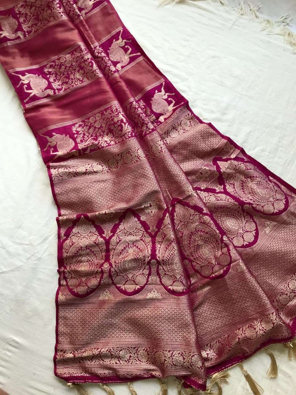 DOLA TISSUE KALAMKARI SILK JARI WOOVEN SAREE AT WHOLESALE PRICE