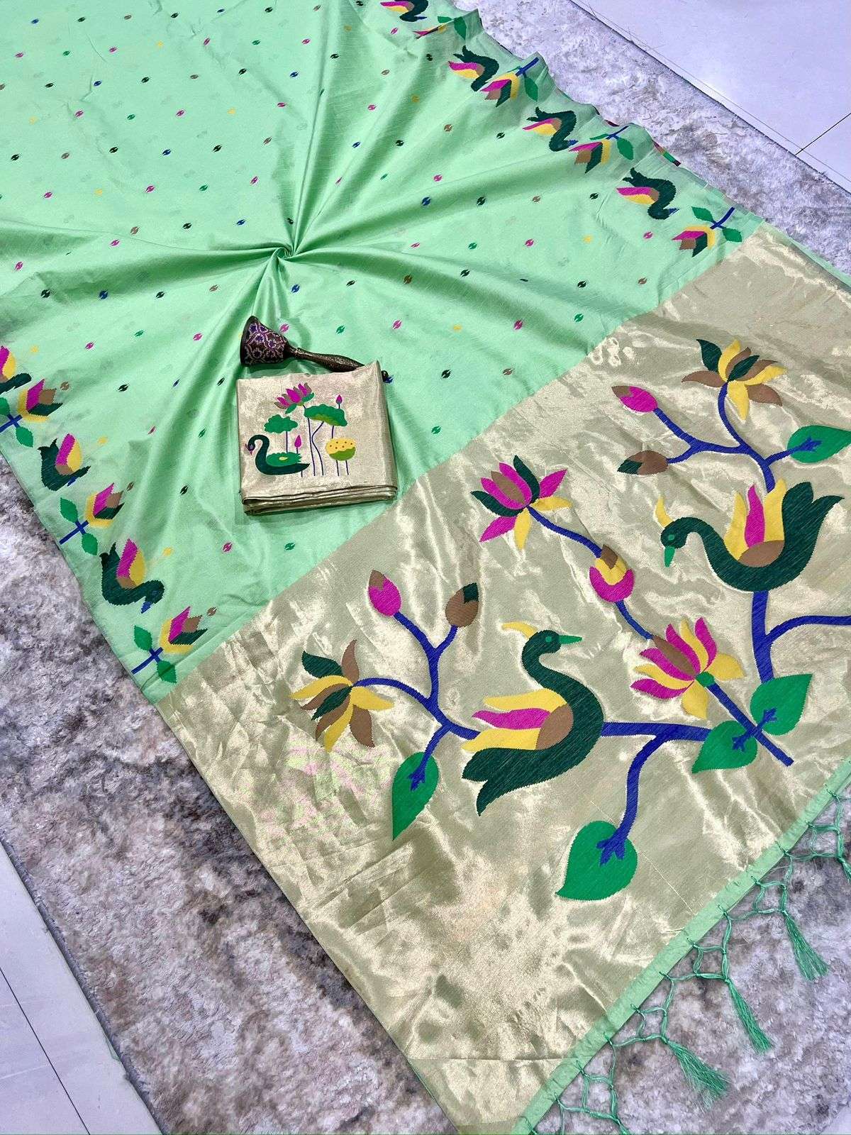 KHADI RAW SILK MINAKARI ZARI WEAVING SAREE AT WHOLESALE PRICE  