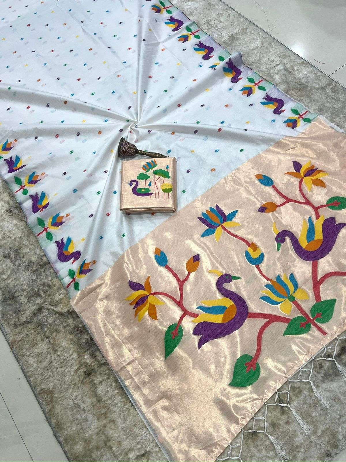 KHADI RAW SILK MINAKARI ZARI WEAVING SAREE AT WHOLESALE PRICE  