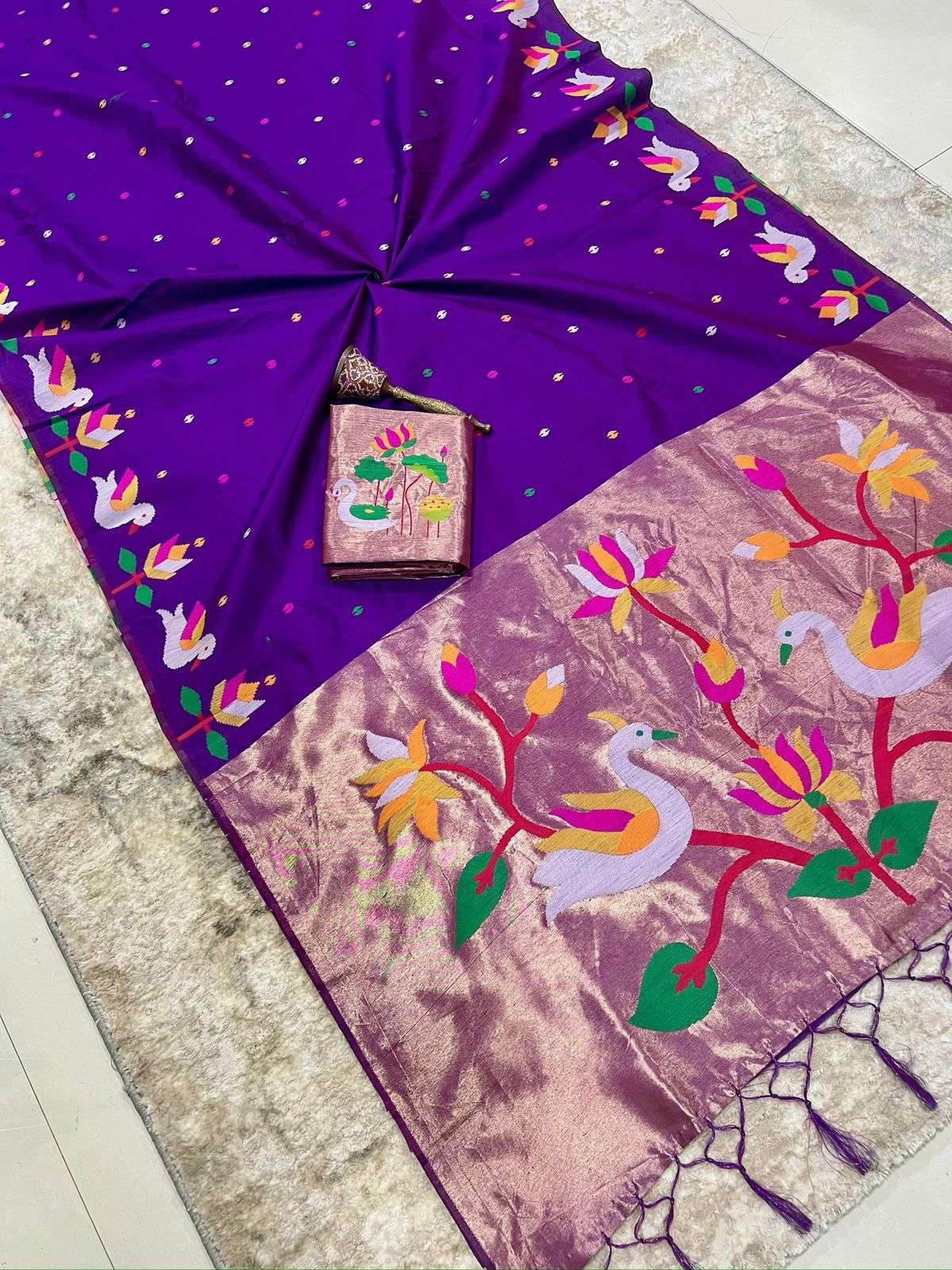 KHADI RAW SILK MINAKARI ZARI WEAVING SAREE AT WHOLESALE PRICE  