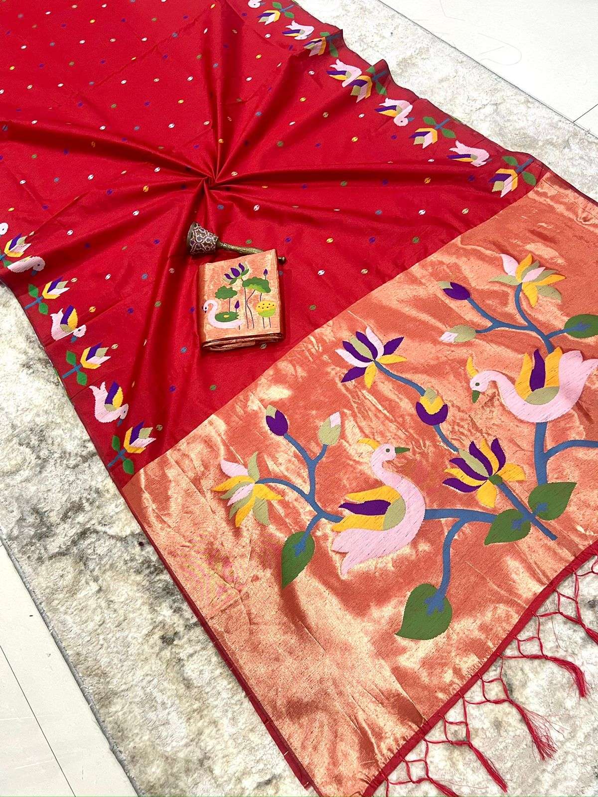 KHADI RAW SILK MINAKARI ZARI WEAVING SAREE AT WHOLESALE PRICE  