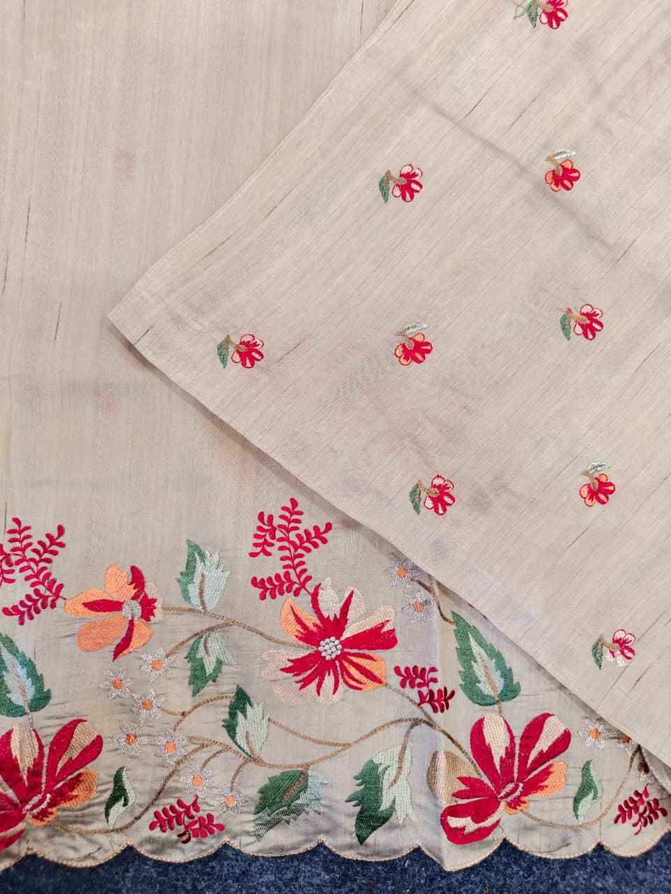 MATKA SILK FLORAL EMBROIDERY WORK SAREE 