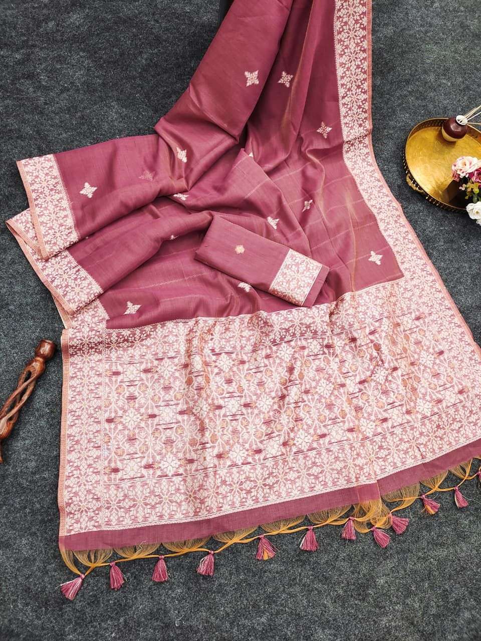 PREMIUM SOFT CHANDERI COTTON JAMDANI PATTERN WEAVING SAREE AT WHOLESALE PRICE
