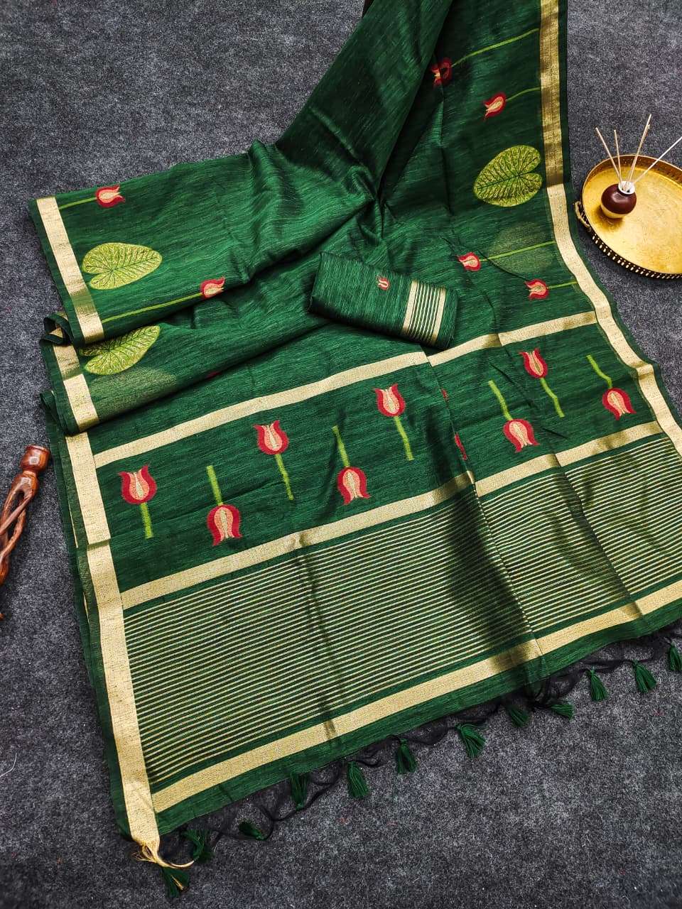 PREMIUM SOFT PURE LINEN SILK ZARI WEAVING SAREE AT WHOLESALE PRICE 