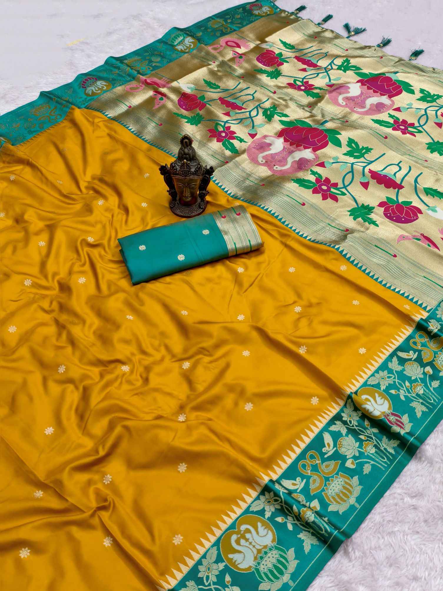 PURE HEAVY SOFT SILK JARI  WEAVING PAITHANI SAREE AT WHOLESALE PRICE