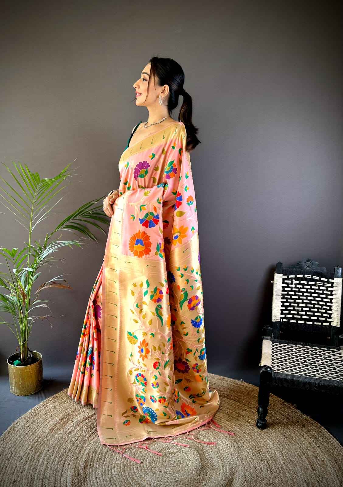 PURE SOFT BANARSI SILK MINAKARI JARI WEAVING PAITHANI SAREE AT WHOLESALE PRICE