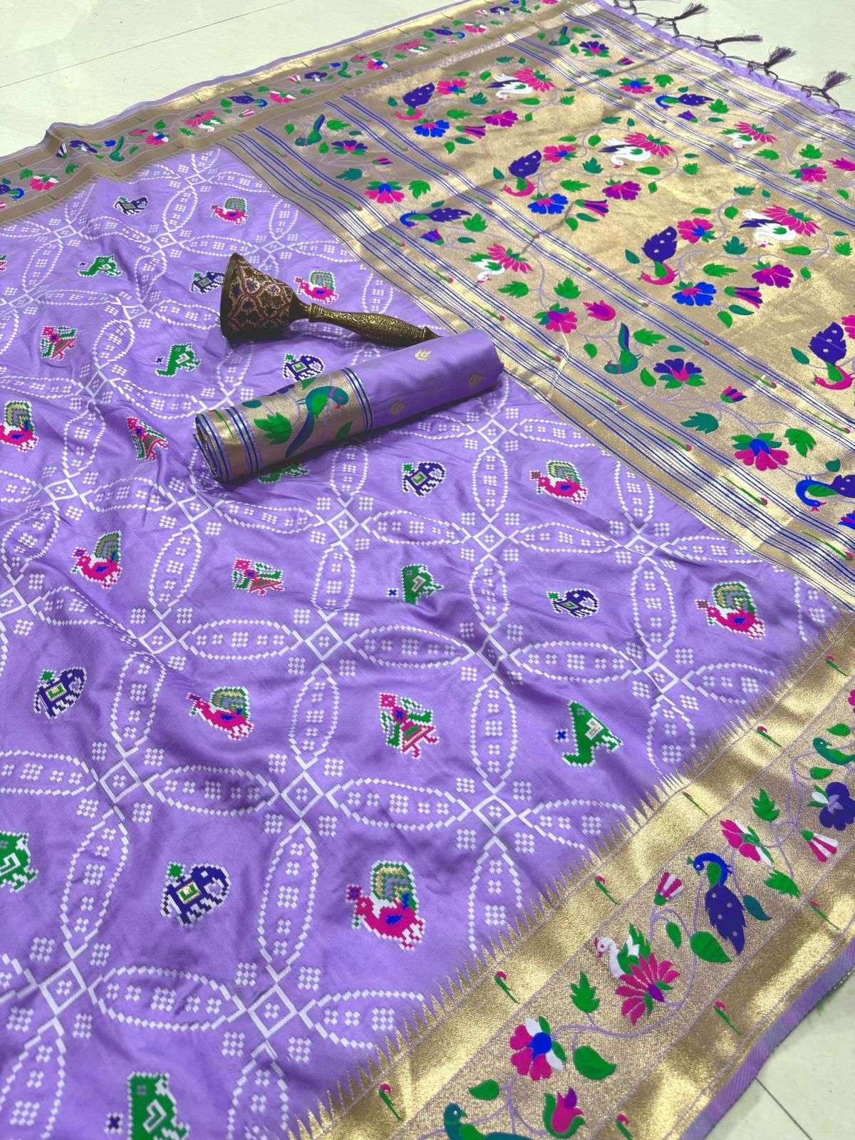 PURE SOFT KANCHIVRAM BANDHANI PATOLA PAITHANI SILK ZARI WEAVING SAREE AT WHOLESALE PRICE