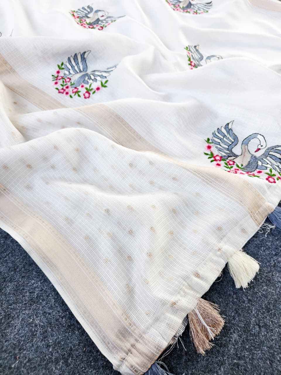 PURE SOFT KOTA DORIYA EMBROIDED MOTTIF SAREE AT WHOLESALE PRICE 