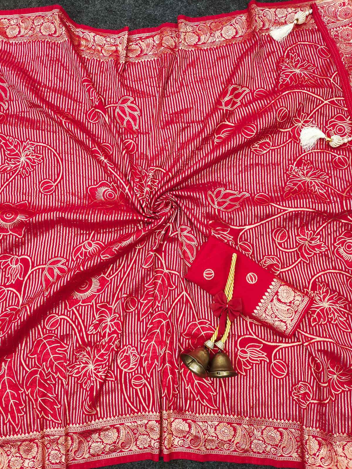 SOFT KHADI CREPE SILK FLORAL ZARI WEAVING SAREE AT WHOLESALE PRICE