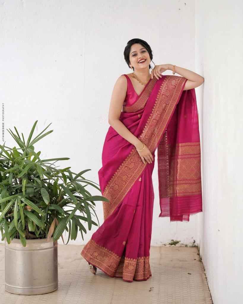 SOFT SILK RICH PALLU AND JACQUARD WORK SAREE CODE 6079 AT WHOLESALE PRICE