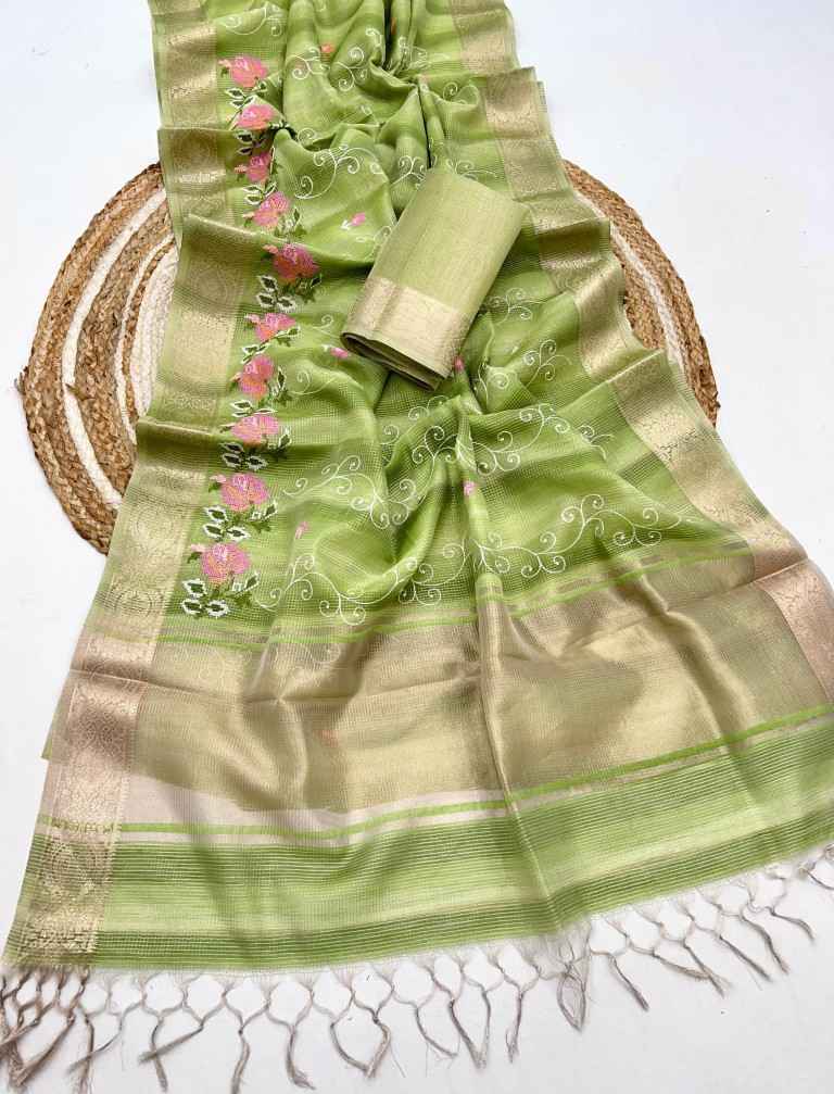 SOFT ZARI CHEX WEAVE FLORAL EMBROIDERY WORK SAREE AT WHOLESALE PRICE