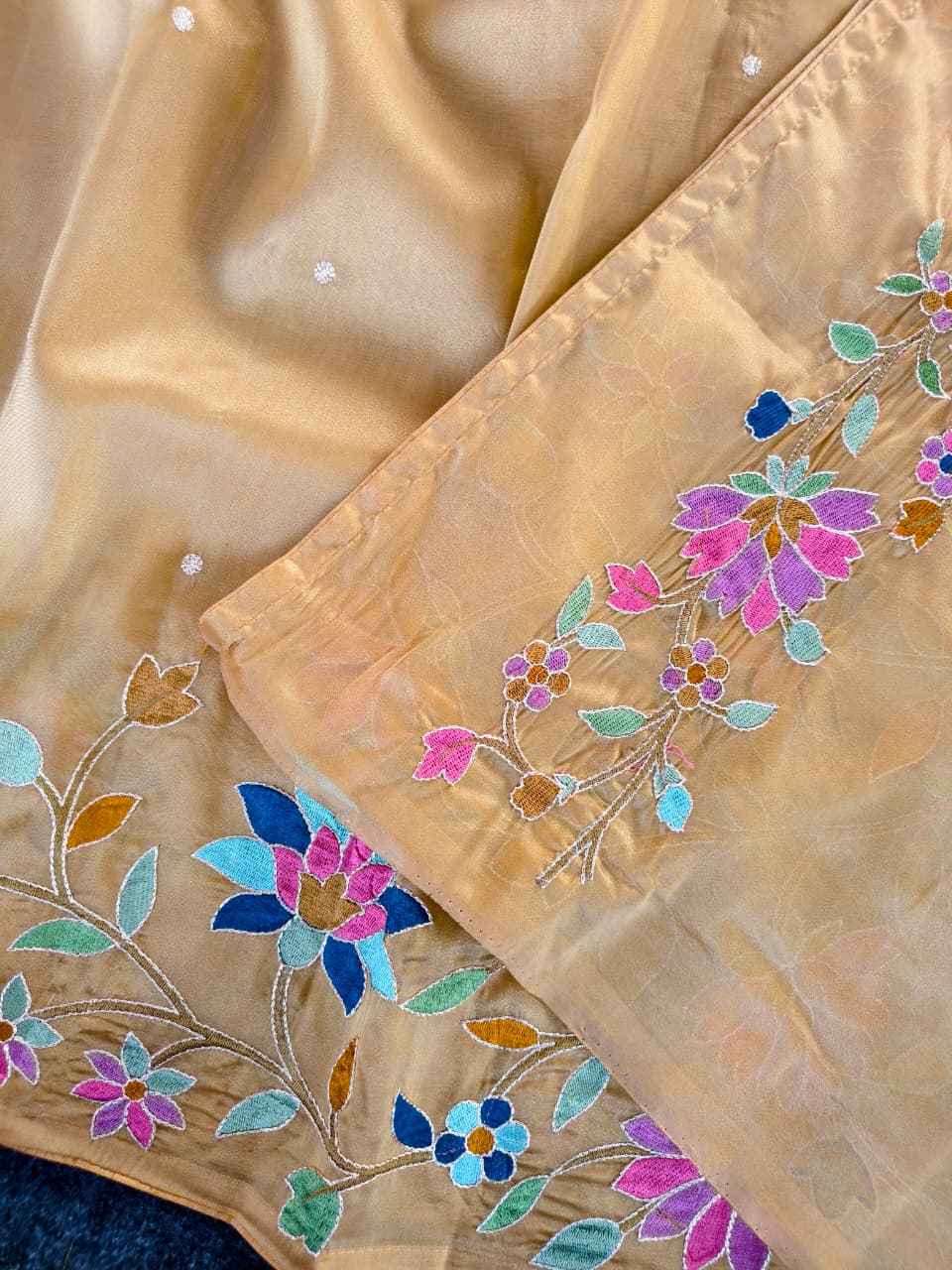 PREMIUM TISSUE SILK FLORAL THREAD EMBROIDERY SAREE