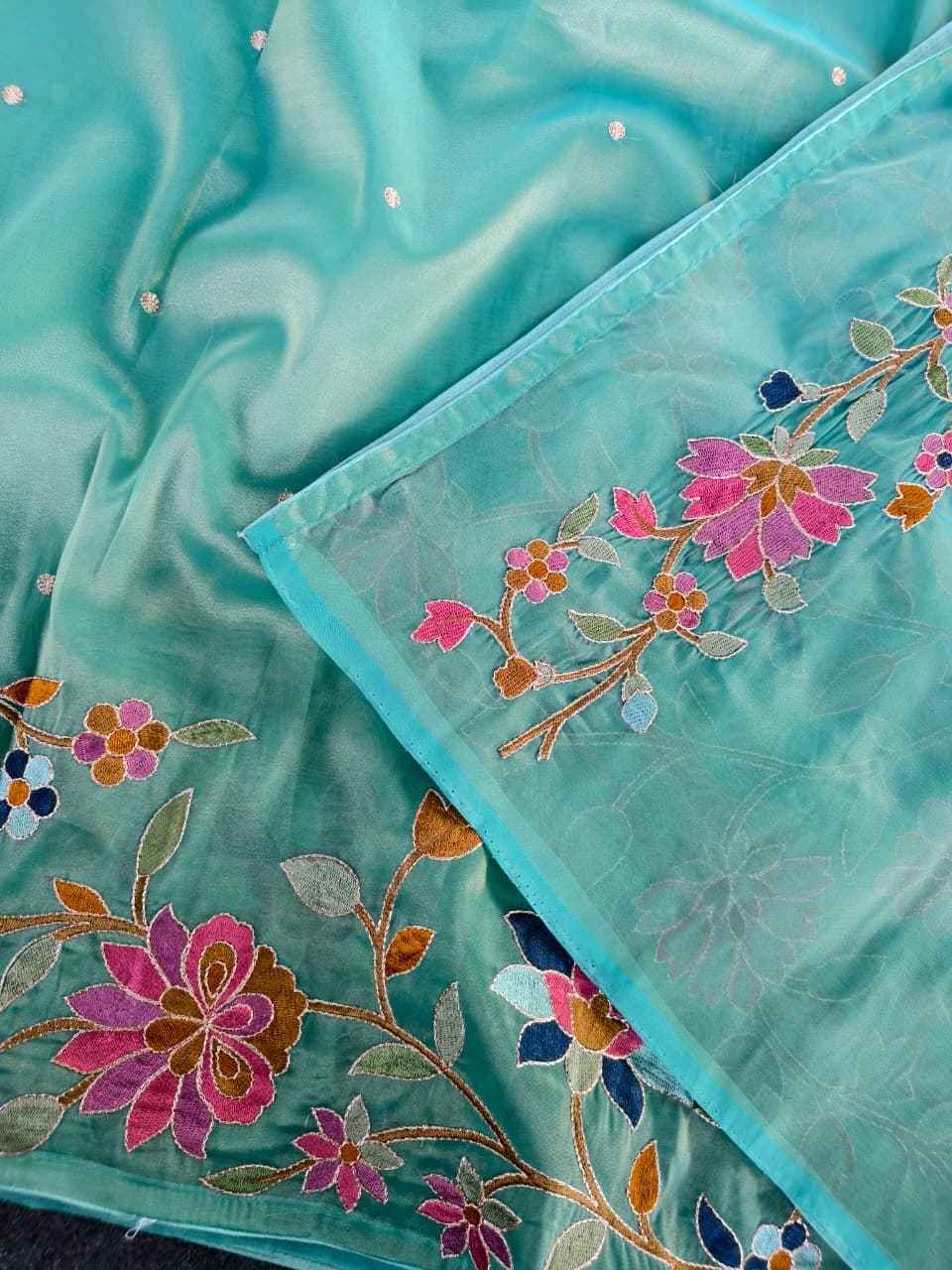 PREMIUM TISSUE SILK FLORAL THREAD EMBROIDERY SAREE