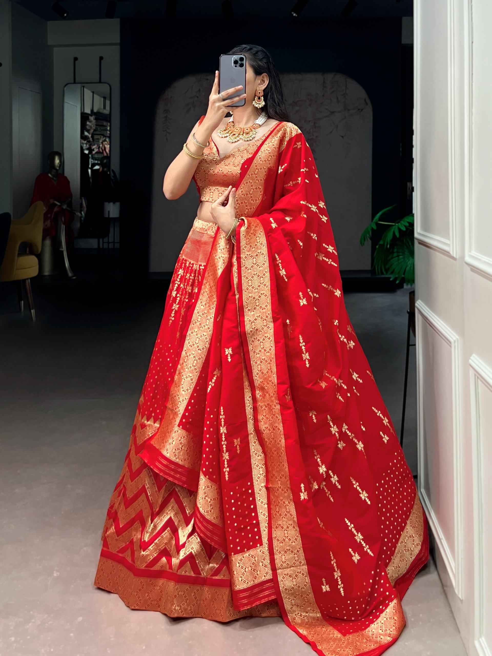 BANARASI SILK ZARI WEAVING WORK LEHENGA CHOLI