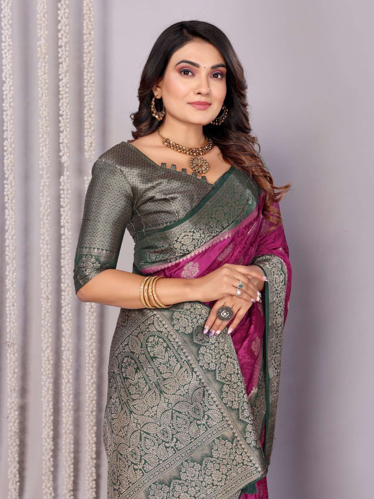 HANDLOOM SATIN SILK ZARI WEAVING SAREE