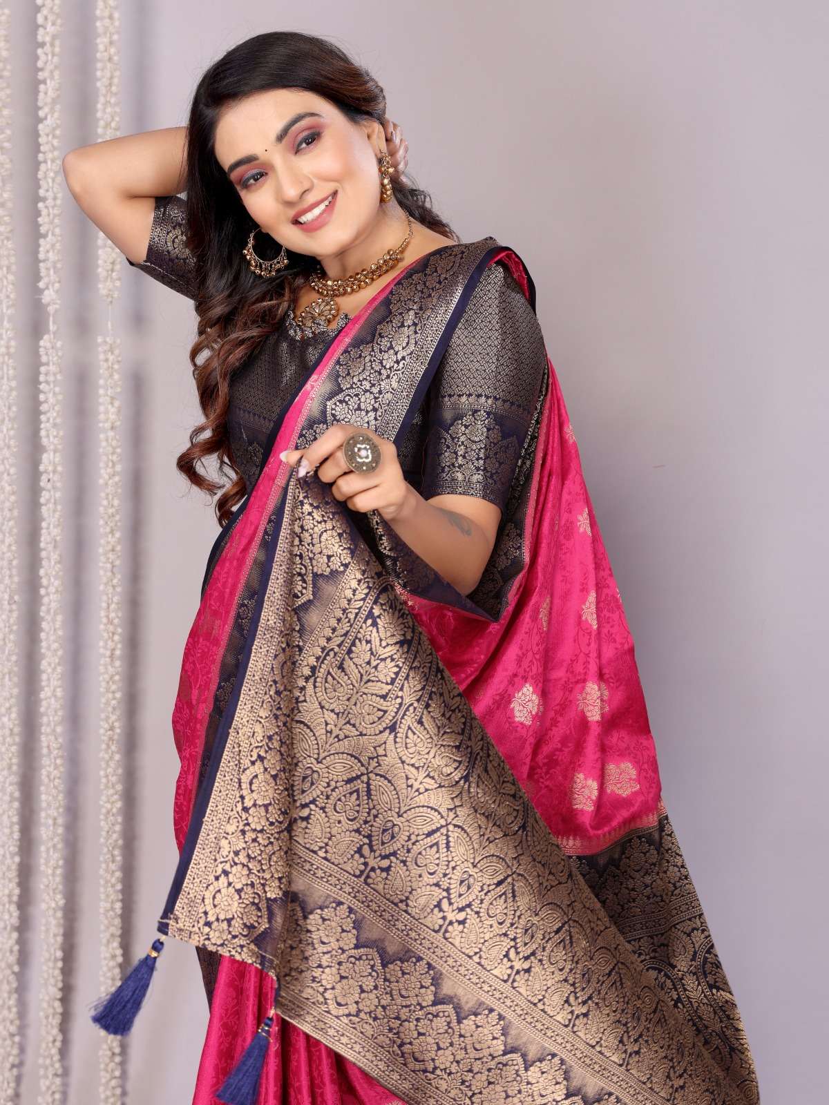 HANDLOOM SATIN SILK ZARI WEAVING SAREE