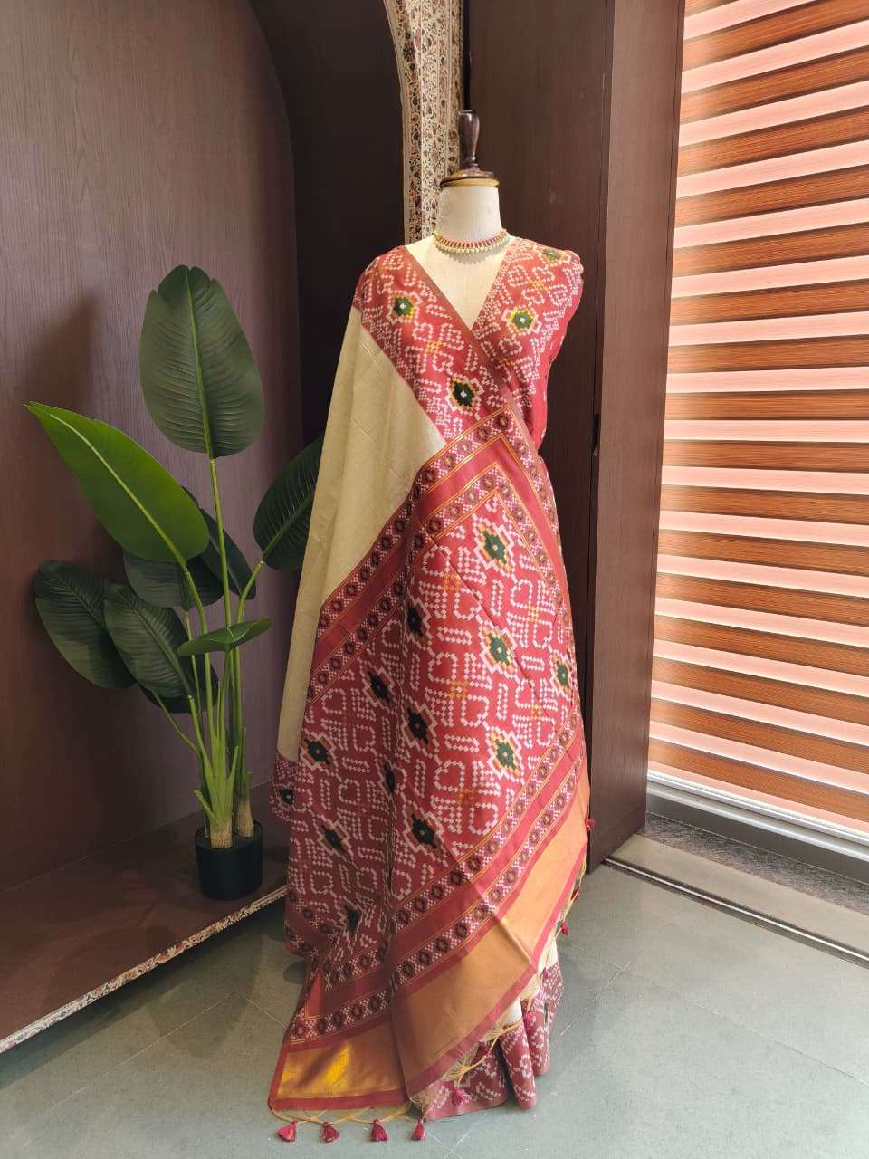 PREMIUM SOFT MUGA COTTON ZARI WEAVING PATOLA SAREE