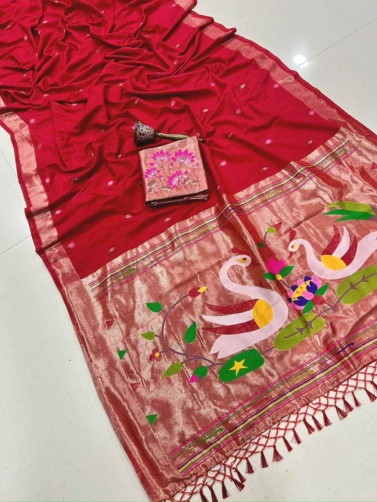 PREMIUM  SOFT PURE LINEN SILK ZARI WEAVING SAREE