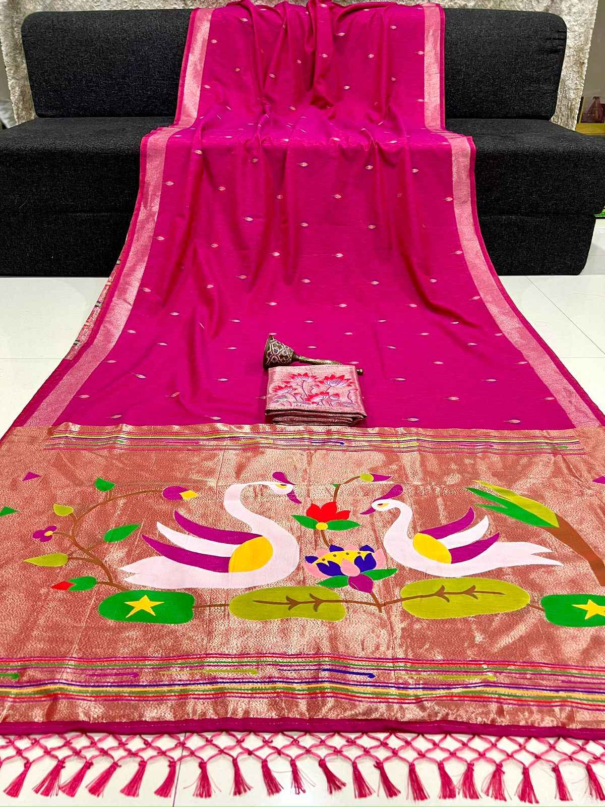PREMIUM  SOFT PURE LINEN SILK ZARI WEAVING SAREE