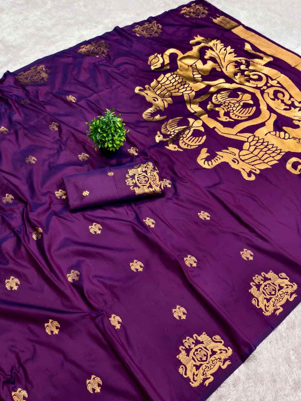PURE BANARASI SILK SELF DELICATE ZARI WEAVING SAREE 