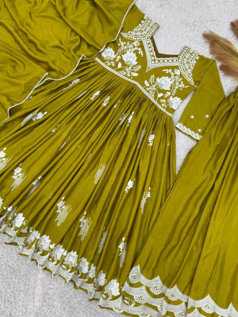 PURE CHINON SILK EMBROIDEY THREAD WORK READYMADE ANARKALI SUIT 