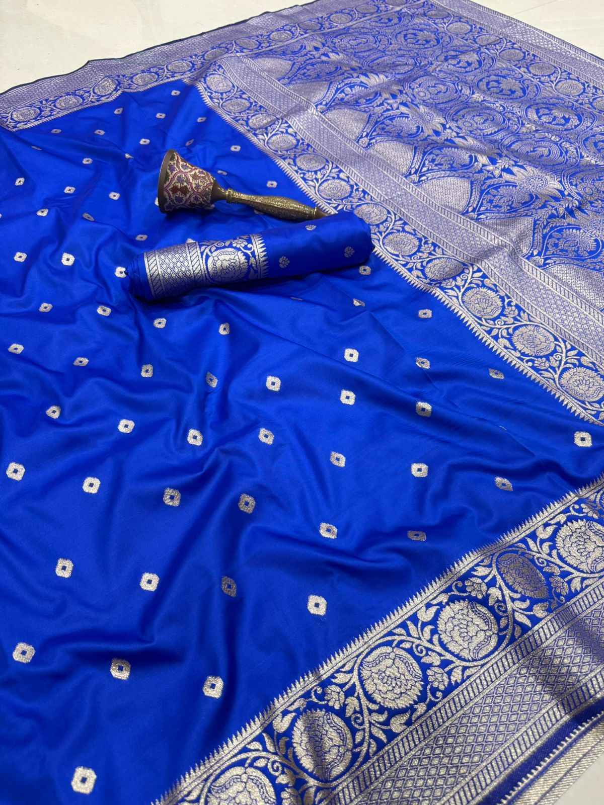 PURE HEAVY BANARASI SILK GOLD JARI WEAVING SAREE