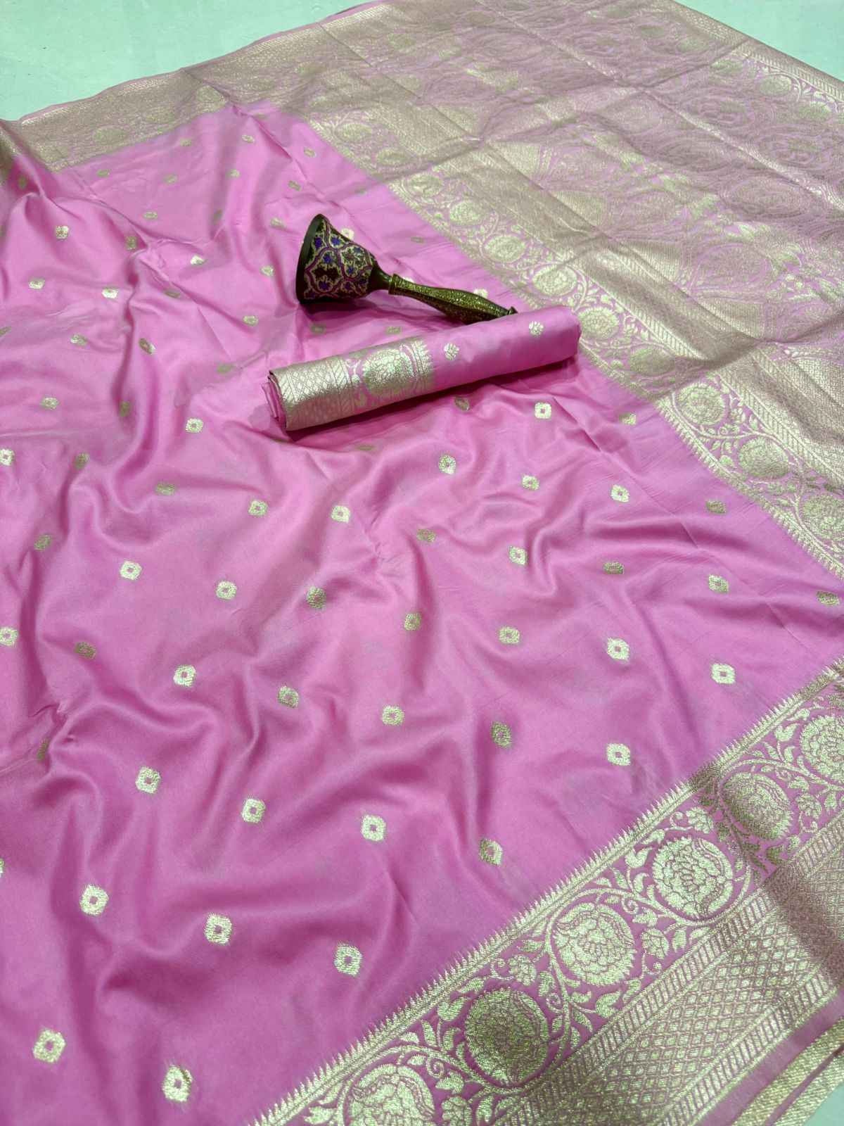 PURE HEAVY BANARASI SILK GOLD JARI WEAVING SAREE