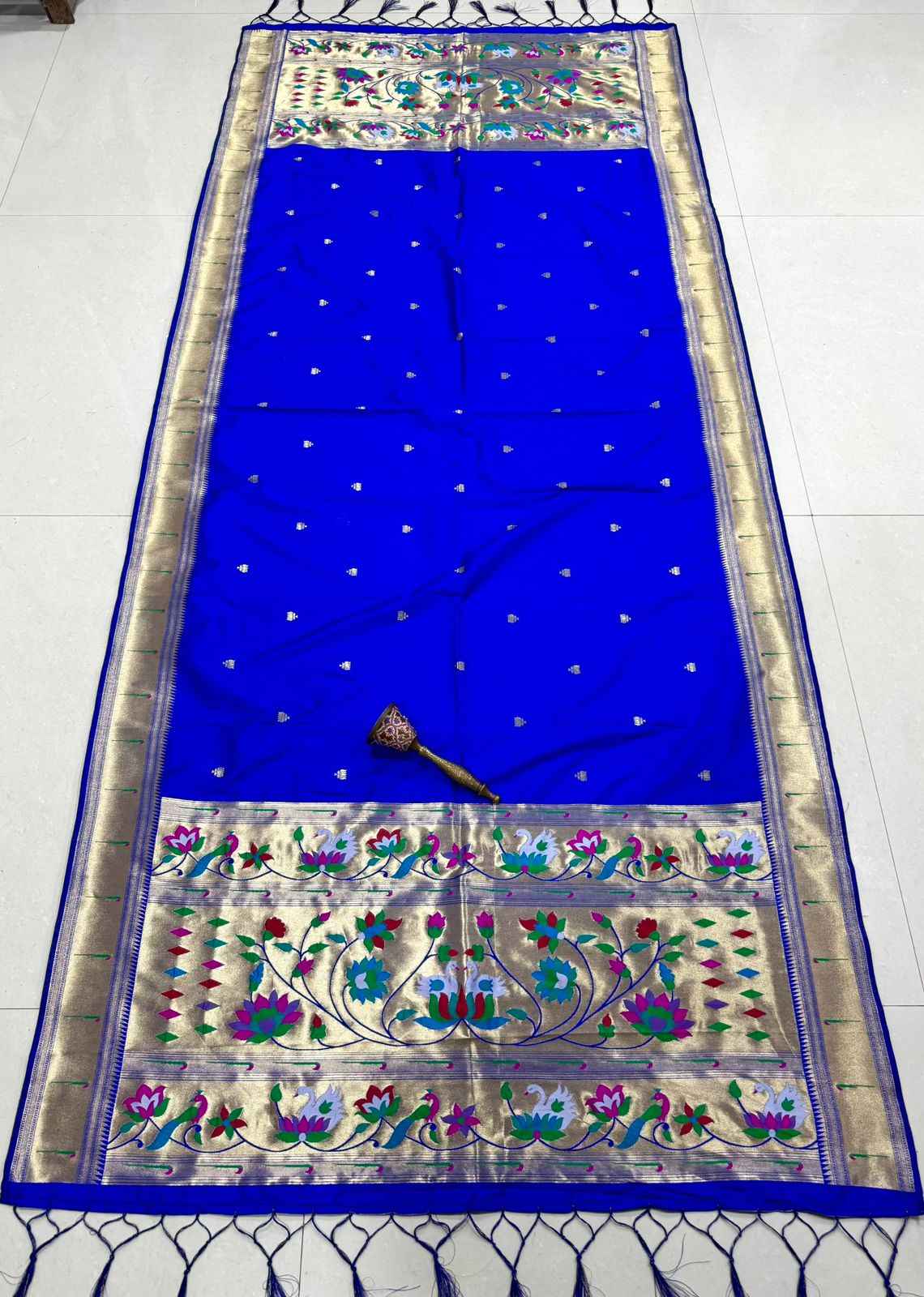 SOFT SILK ZARI MUNIYA BORDER LOTUS PAITHANI DUPATTA 
