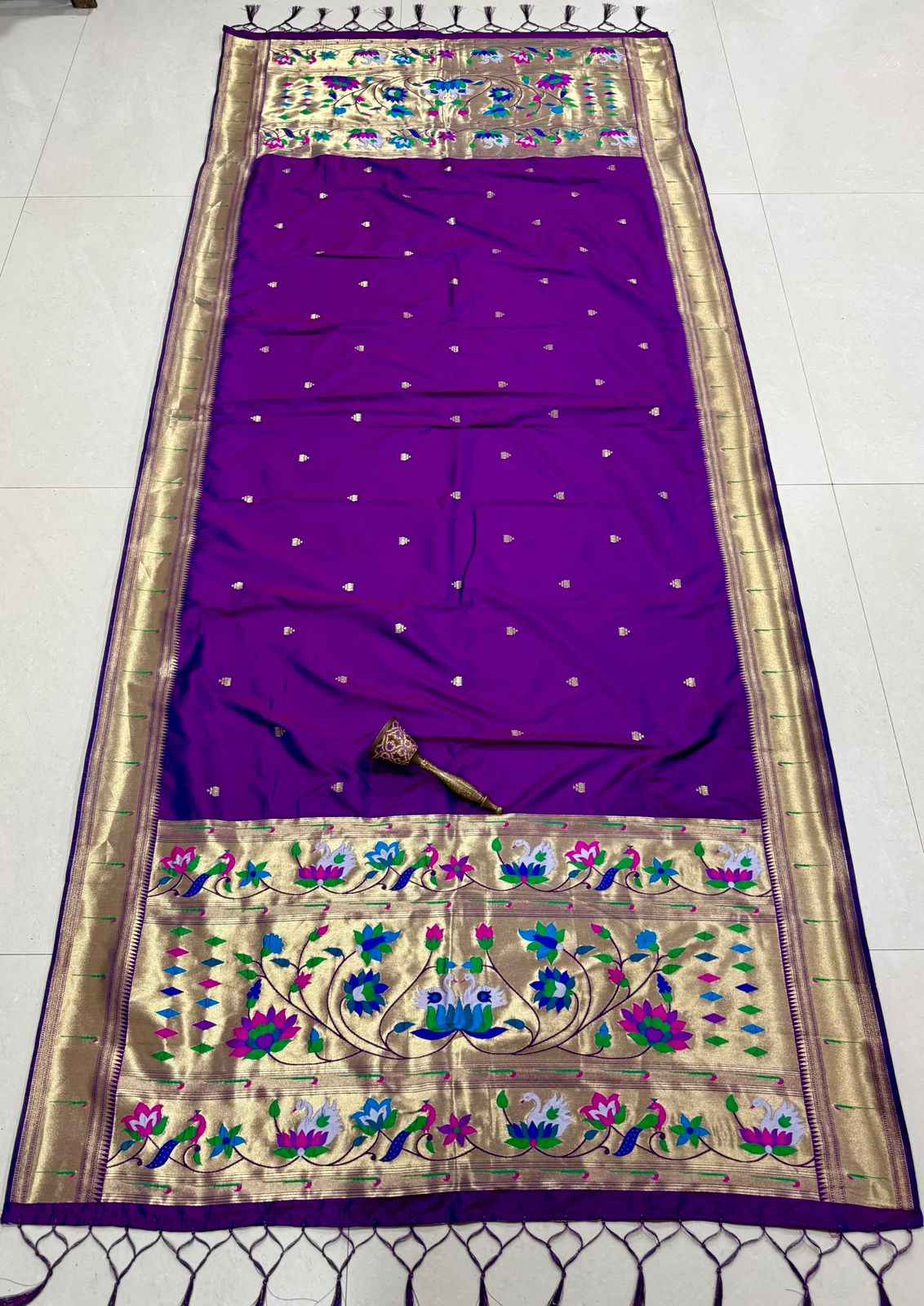 SOFT SILK ZARI MUNIYA BORDER LOTUS PAITHANI DUPATTA 