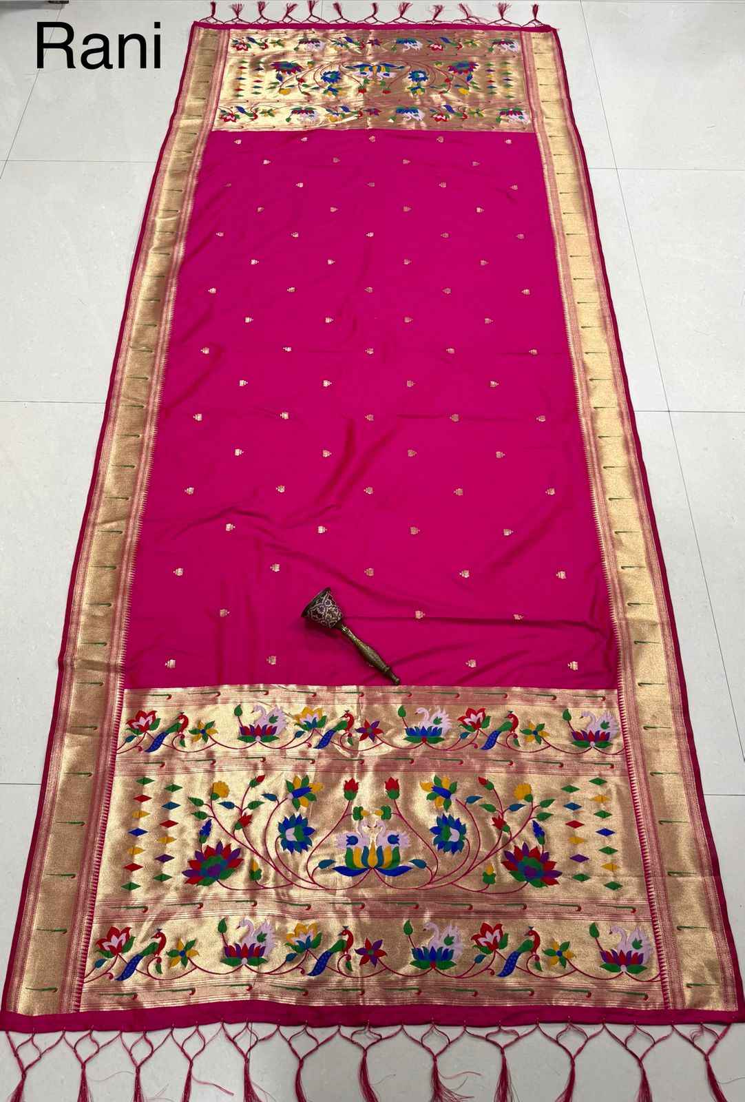 SOFT SILK ZARI MUNIYA BORDER LOTUS PAITHANI DUPATTA 