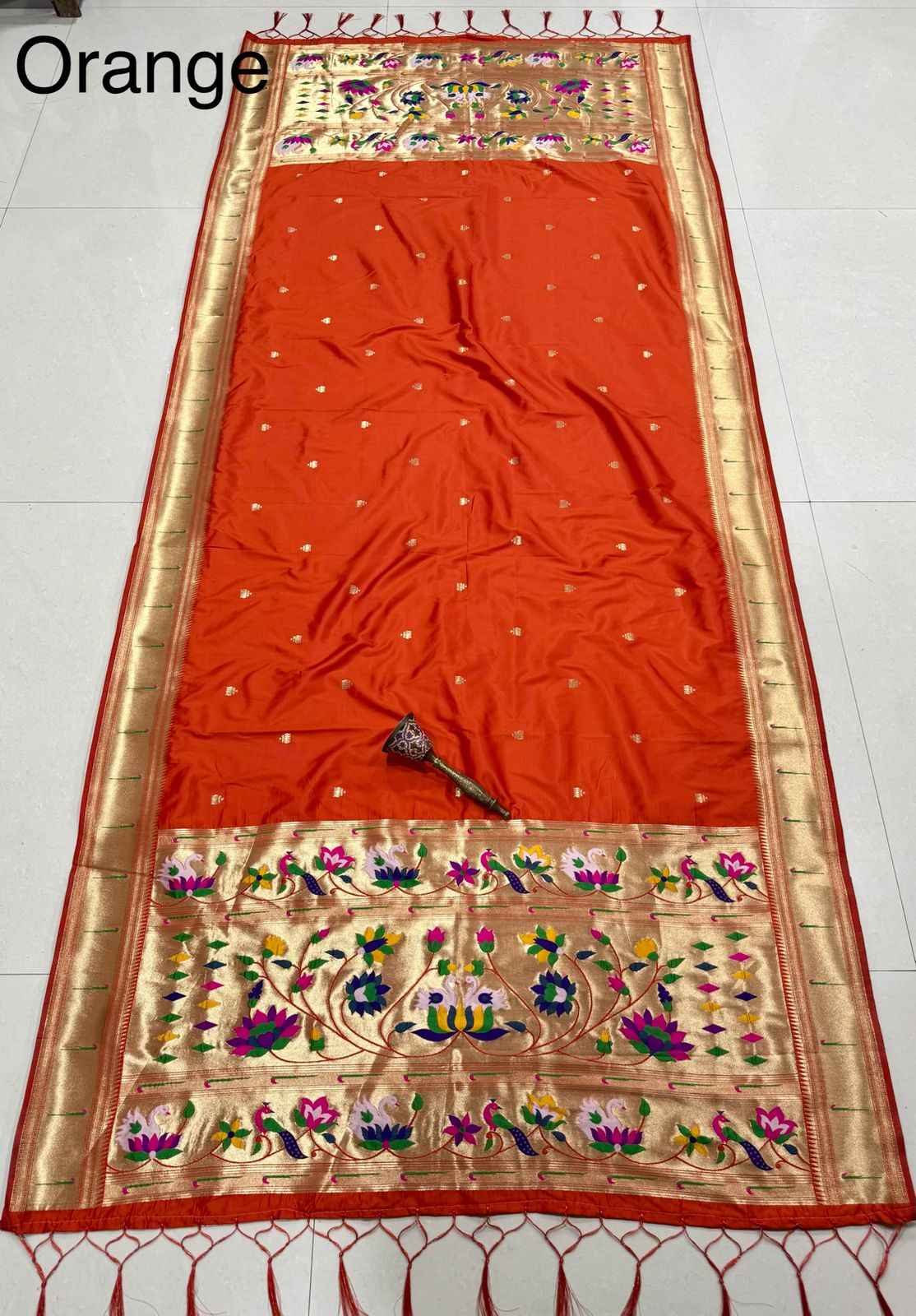 SOFT SILK ZARI MUNIYA BORDER LOTUS PAITHANI DUPATTA 