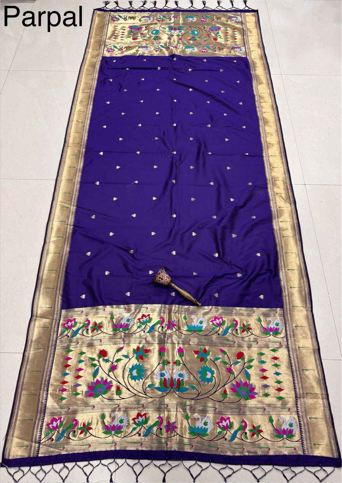 SOFT SILK ZARI MUNIYA BORDER LOTUS PAITHANI DUPATTA 