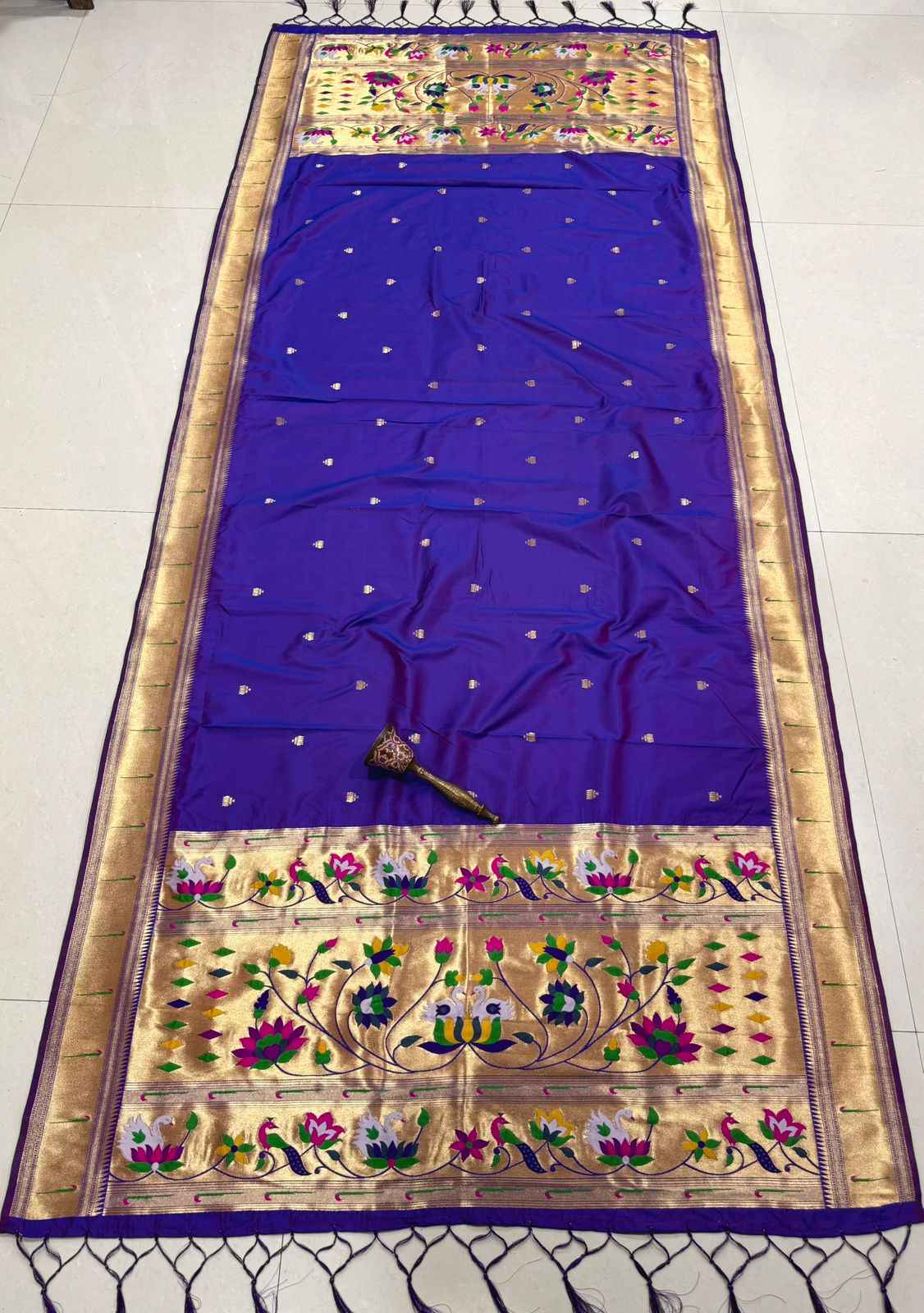 SOFT SILK ZARI MUNIYA BORDER LOTUS PAITHANI DUPATTA 
