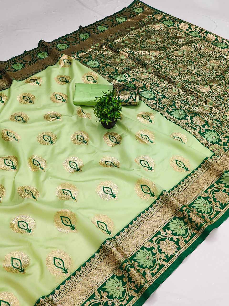 SOFT BANARASI SILK FLOWER AND MEENA DESIGN SAREE 
