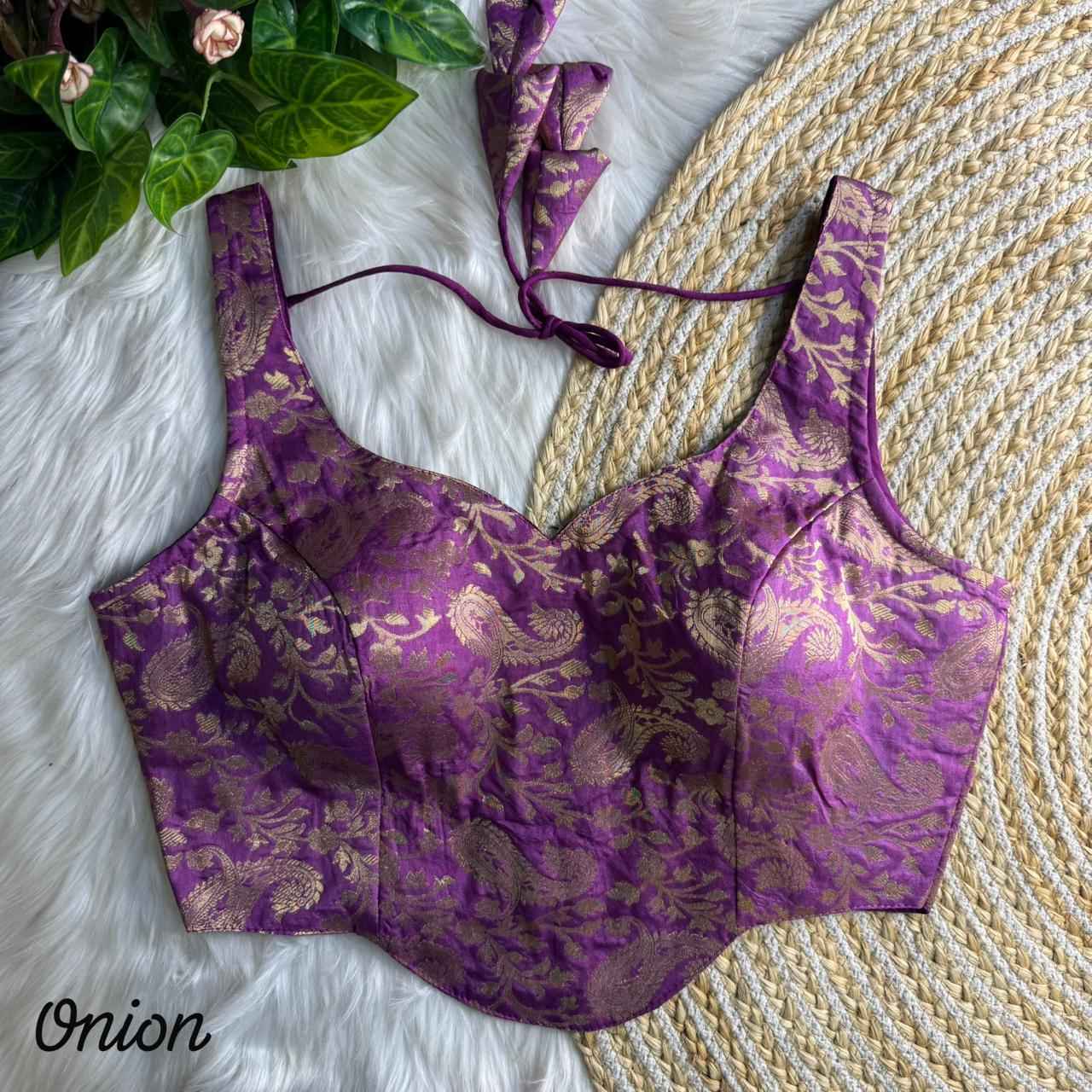 HEAVY JARI BANARASI CORSET STYLE BLOUSE