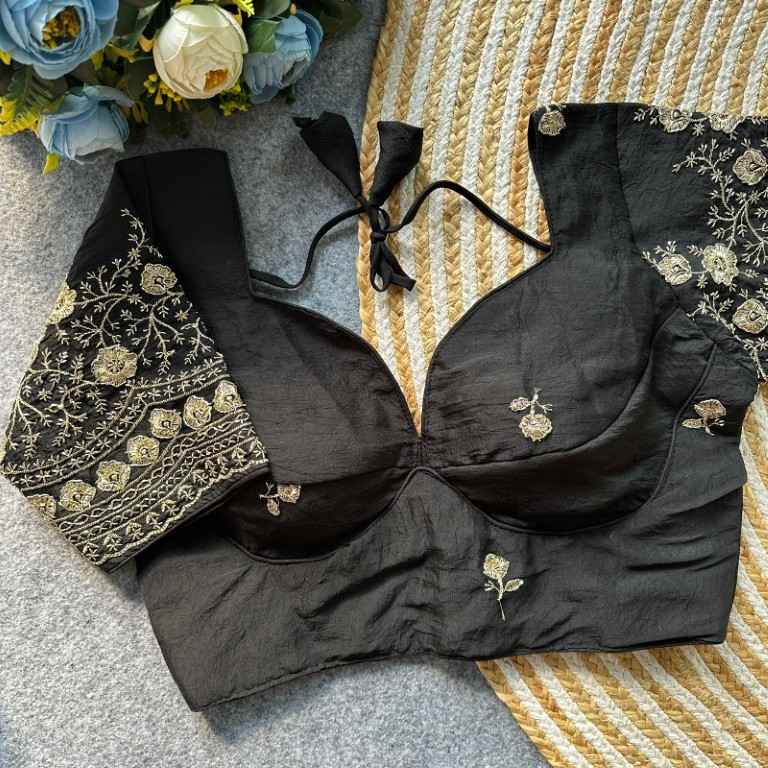 HEAVY RANGOLI CRUSH DEEPNECK DESIGNER BLOUSE