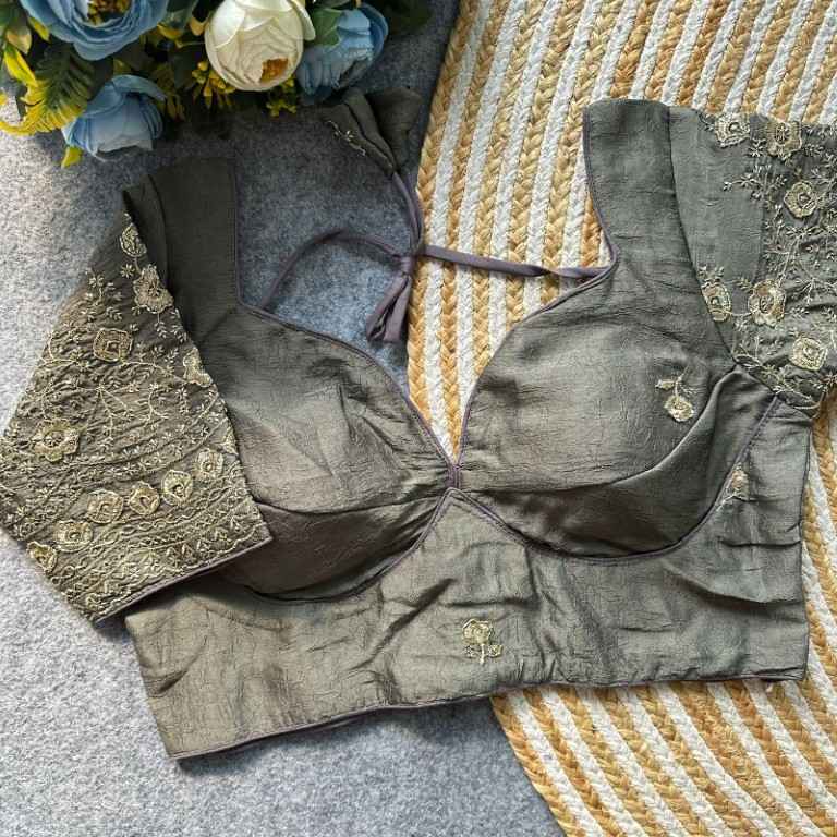 HEAVY RANGOLI CRUSH DEEPNECK DESIGNER BLOUSE